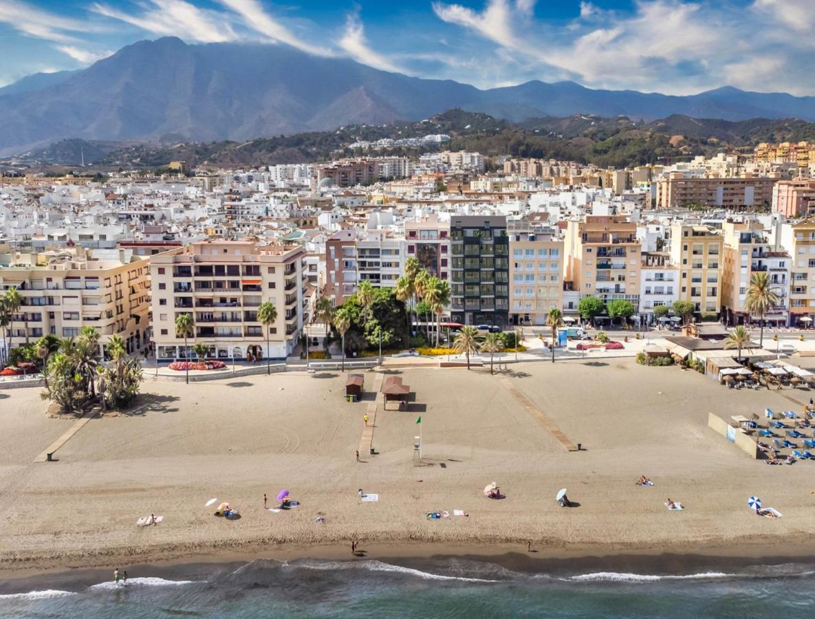 Aparment Neptuno- Located On The Promenade A Few Metres From The Beach. Estepona Kültér fotó