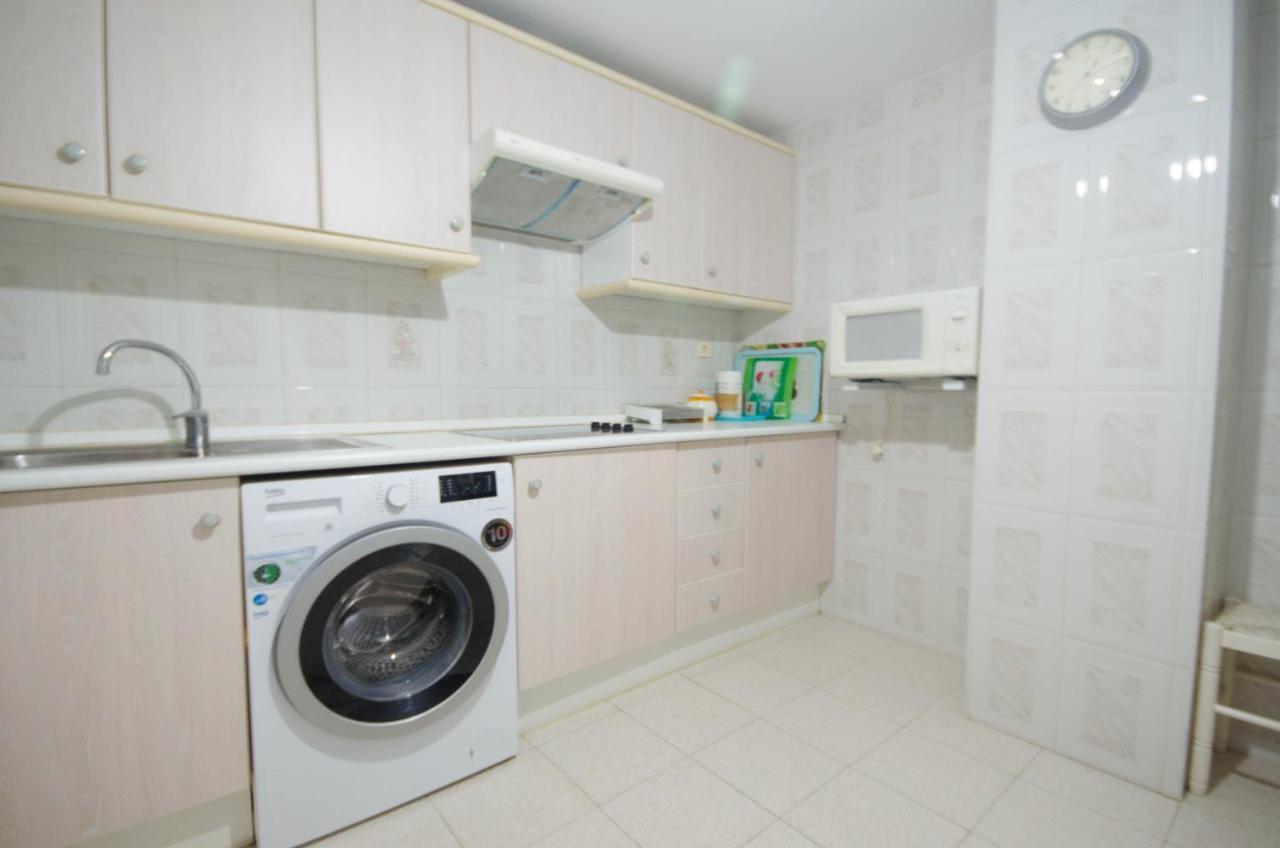 Aparment Neptuno- Located On The Promenade A Few Metres From The Beach. Estepona Kültér fotó