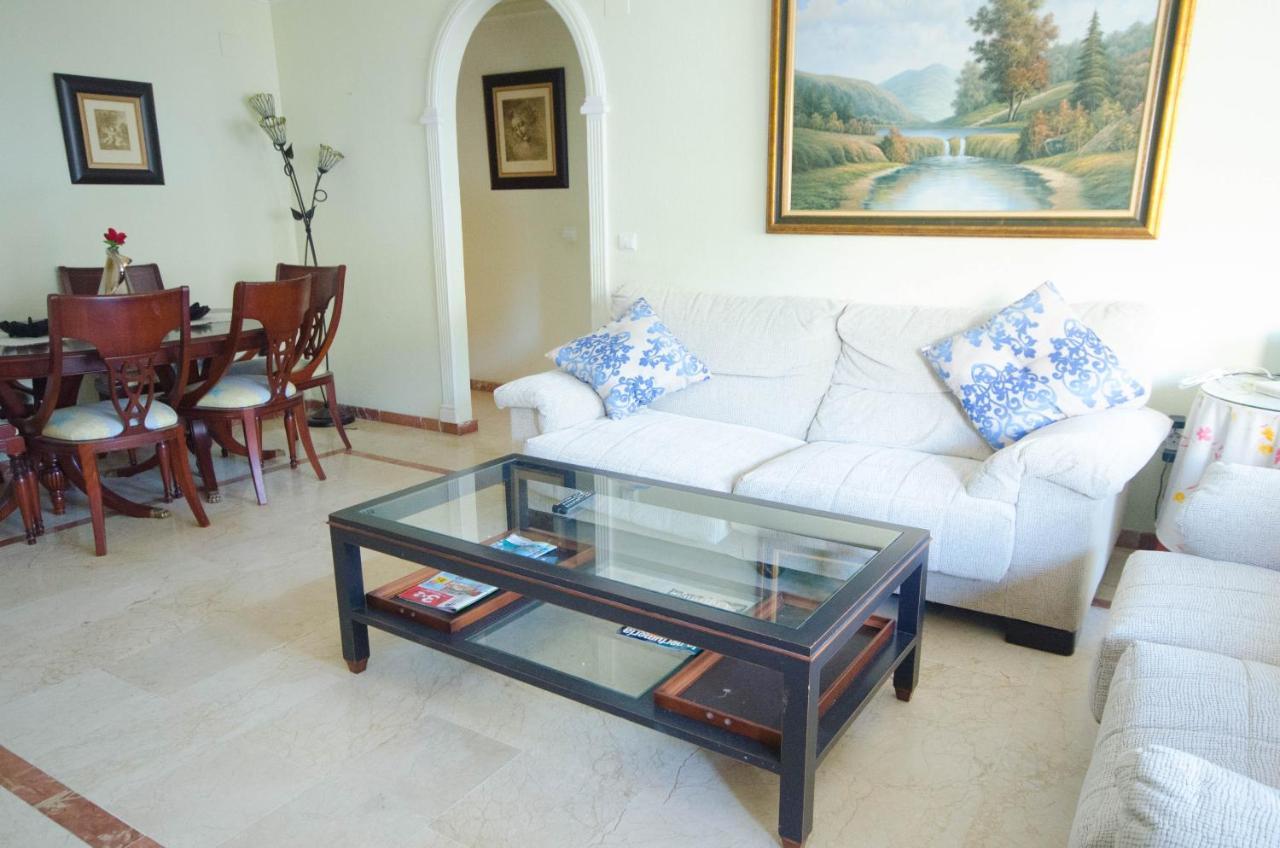 Aparment Neptuno- Located On The Promenade A Few Metres From The Beach. Estepona Kültér fotó